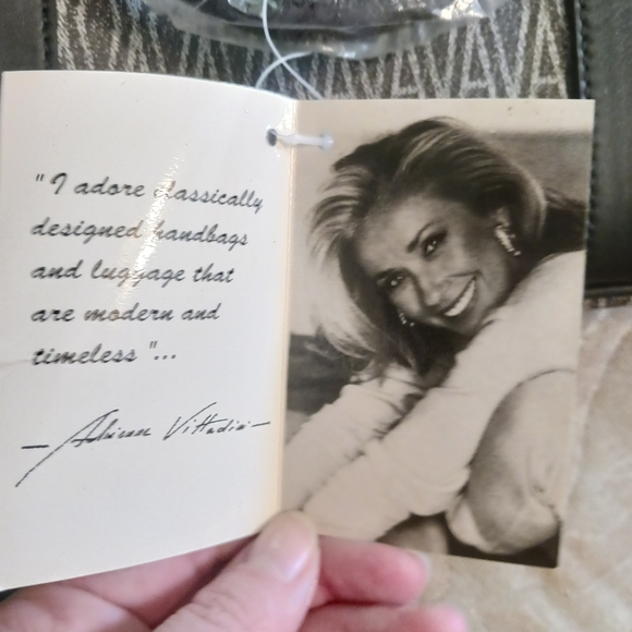 Adrienne Vittandini laptop/travel bag - Picture 7 of 9